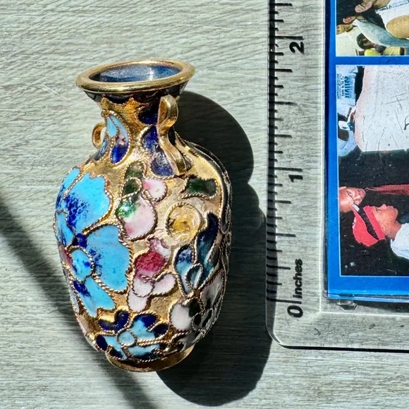 Vintage Cloisonne Miniature Vase Gold Trim Colorful Decorative Collector Item - Picture 2 of 7